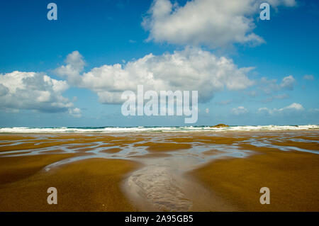 Atlantic Ocean Beach in der Nähe von Odeceixe, Portugal Stockfoto