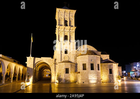 Die Kirche des hl. Lazarus in der Nacht, Larnaka, Zypern Stockfoto