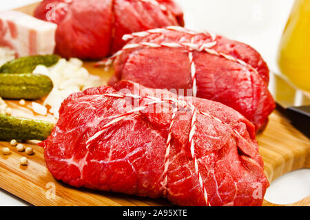 Kochen Rindfleisch Rouladen Stockfoto