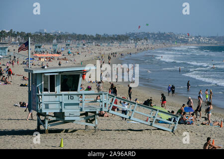 Rettungsschwimmer am Strand von Santa Monica, Kalifornien, USA Stockfoto