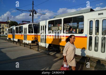 Löwen Brücke in Sofia Balkan - Bulgarien Título: TRYAVNA - Bulgarien Aviso de Copyright: Carlos Mora Stockfoto