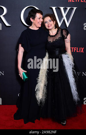 Olivia Colman und Helena Bonham Carter ankommen für die Krone Jahreszeit drei Premiere im Curzon Mayfair, London. Stockfoto