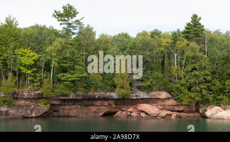 Einsiedler Insel, Apostel Inseln, Bayfield County, Herbst, WI, USA, von Dominique Braud/Dembinsky Foto Assoc Stockfoto