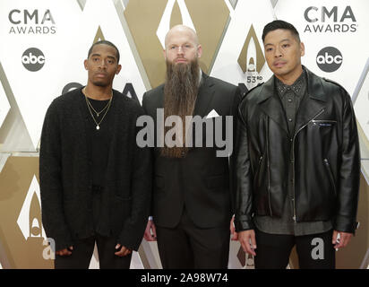 Nashville, USA. 13 Nov, 2019. Die Stereotypen kommen für die 52. jährlichen Country Music Association Awards bei Bridgestone Arena in Nashville, Tennessee Mittwoch, 13. November 2019. Foto von John angelillo/UPI Quelle: UPI/Alamy leben Nachrichten Stockfoto