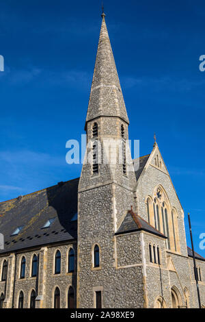 Ein Blick auf das Äußere von Herne Bay methodistische Kirche, die jetzt in Wohnungen, auf der High Street in der Küstenstadt Herne entfernt umgebaut wurde. Stockfoto