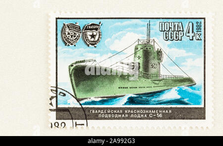 SEATTLE, Washington - Oktober 4, 2019: Russische Briefmarke mit militärischen u-boot C-56, einem erfolgreichen Sowjetischen sub aus dem zweiten Weltkrieg. Scott #5085 Stockfoto