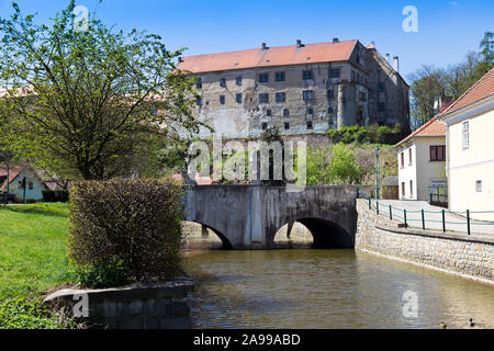 Zámek, Židovský die Meisten, Brtnice, Vysočina, Česká republika/Schloss, jüdische Brücke, Stadt Brtnice, Region Liberec, Tschechische Republik, Europa Stockfoto