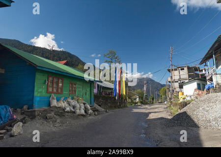 Lachung Dorf in der Nähe von Yumthang Tal, Lachung, Sikkim, Indien Stockfoto