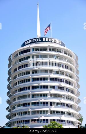 Capitol Tower, Sitz der Capitol Records, Hollywood, Los Angeles, Kalifornien, USA Stockfoto