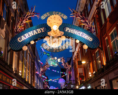 Carnaby Street Weihnachtsbeleuchtung 2019 Stockfoto