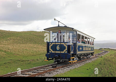 Great Orme's Straßenbahn Straßenbahn aufsteigende Great Orme, Llandudno Stockfoto