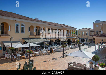 Quinta Shopping im Quinta do Lago an der Algarve in Portugal. Stockfoto