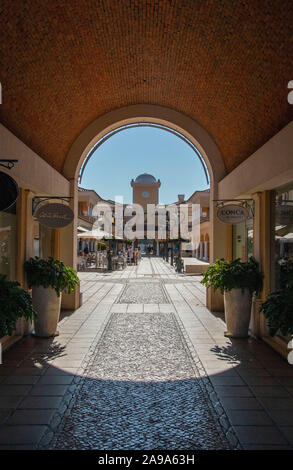 Quinta Shopping im Quinta do Lago an der Algarve in Portugal. Stockfoto