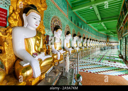 U Min Thonz Tempel, Sagaing, Mandalay, Myanmar. Stockfoto