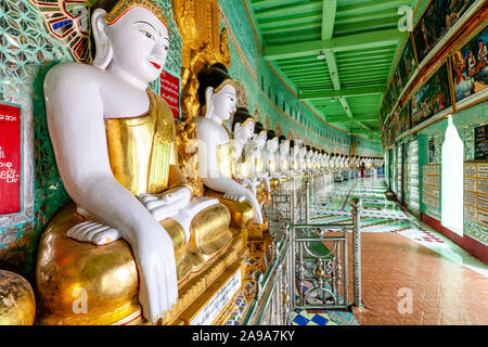 U Min Thonz Tempel, Sagaing, Mandalay, Myanmar. Stockfoto