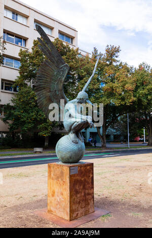 "Perselidas Engel", Teil der "Flügel" der Stadt Kunst im öffentlichen Raum Installation bt Jorge Marin. Capitol Mall, Sacramento, Kalifornien, USA Stockfoto