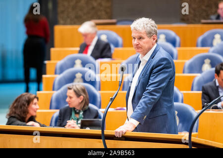 Den Haag, Niederlande. 14 Nov, 2019. DEN HAAG, 14-11-2019, Debatte über stikstofcrisis in den Niederlanden. PvdA Mitglied des Parlaments William Moorlag. Credit: Pro Schüsse/Alamy leben Nachrichten Stockfoto