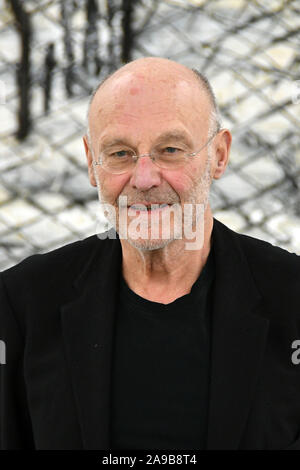 White Cube Bermondsey, London, UK. 14. Nov 2019. Anselm Kiefer mit dem Veneziano Amplitude bei großen Einzelausstellung von Anselm Kiefer, Superfäden, Runen, die Norns, gordischer Knoten, die alle vier Räume und der Flur der Bermondsey Galerie, die Ausstellung umfasst großformatige Malerei und Installation, im White Cube Bermondsey London, Großbritannien - 14 November 2019 Credit: Nils Jorgensen/Alamy leben Nachrichten Stockfoto