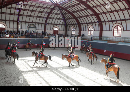 MANIFESTATION DER Regiment der Kavallerie der republikanische Garde AM CELESTINS KASERNE Stockfoto