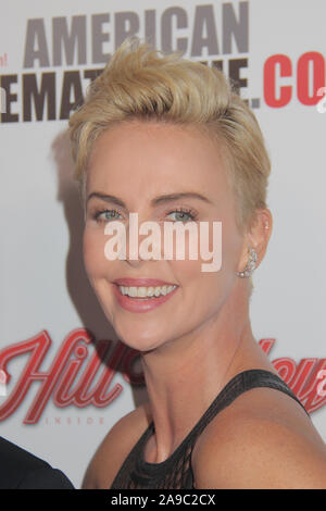 Los Angeles, USA. 08 Nov, 2019. Charlize Theron 11/08/2019" auf der 33. jährlichen American Cinematheque Award" Im Beverly Hilton Hotel in Beverly Hills, CA Credit: Cronos/Alamy leben Nachrichten Stockfoto