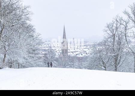 Starker Schneefall in Glasgow. Stockfoto