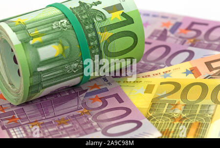 Viele Banknoten in Euro Stockfoto