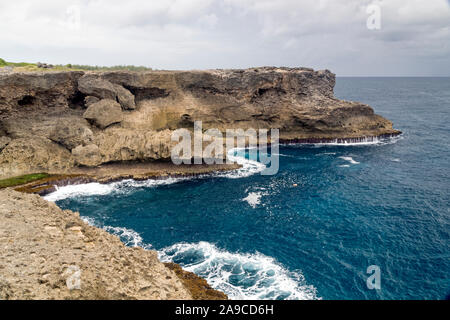 Die zerklüftete Küstenlinie am North Point auf der karibischen Insel Barbados Stockfoto