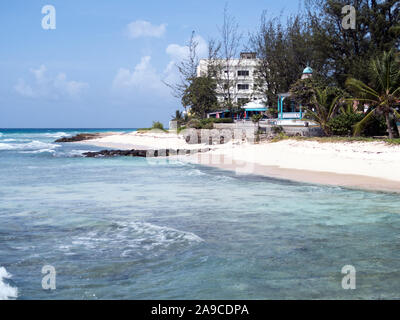 Hastings Rock Beach in der Nähe von Bridgetown auf der karibischen Insel Barbados Stockfoto