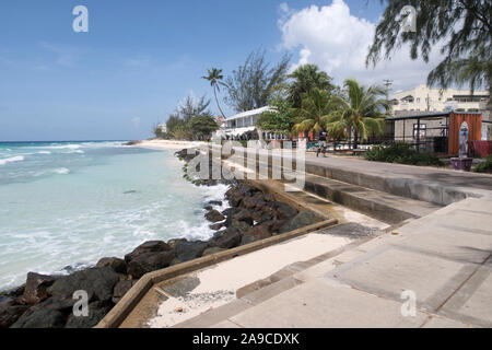 Hastings Rock Beach in der Nähe von Bridgetown auf der karibischen Insel Barbados Stockfoto