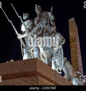 Sankt Petersburg, Russland - 18. August 2011: Das Denkmal für die heldenhaften Verteidiger Leningrads, auf Victory Square im Stadtzentrum von Saint Peters gelegen Stockfoto