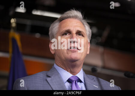 November 14, 2019, Washington, District of Columbia, USA: United States House Minderheit Führer Kevin McCarthy (Republikaner von Kalifornien) spricht während einer Pressekonferenz auf dem Capitol Hill in Washington D.C., USA, am Donnerstag, 14. November 2019. (Bild: © stefani Reynolds/CNP über ZUMA Draht) Stockfoto