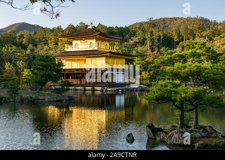 Golden Kinkakuji Tempel in Kyoto, Japan Stockfoto