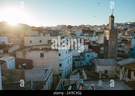 Blick über die Altstadt und die Medina von Tanger, Marokko Stockfoto