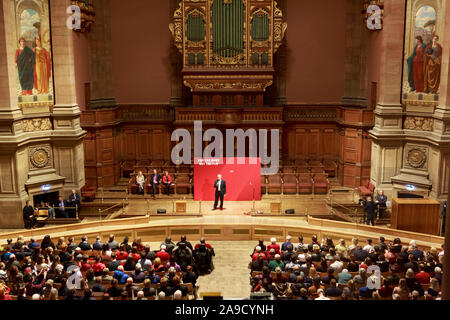 Edinburgh, Schottland. Am 14. November. 2019. Der Führer der Jeremy Corbyn zum Auftakt Schottland Tour. Jeremy Corbyn Rede bei McEwan Hall, Teviot Place, Edinburgh. Pako Mera/Alamy leben Nachrichten Stockfoto