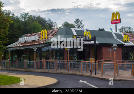 24. August 2019 das McDonald's Restaurant auf der Dromore Road Omagh Stockfoto
