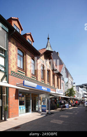 Fußgängerzone Lange Straße, Cloppenburg, Niedersachsen, Deutschland, Europa Stockfoto