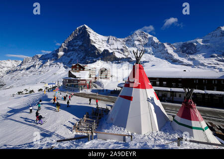 Blick von der Kleinen Scheidegg Eiger, Mönch und Jungfrau im Winter, in der Nähe von Grindelwald, Berner Alpen, Berner Oberland, Schweiz Stockfoto