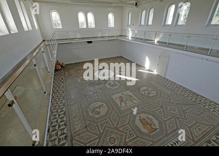 Mosaikfußboden in der römischen Villa von nennig an der Obermosel, Saarland, Deutschland Stockfoto