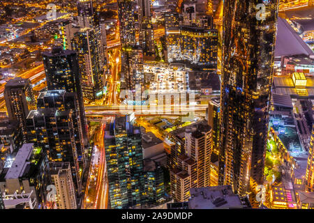 Australien, Melbourne, Stadt Übersicht bei Nacht Stockfoto