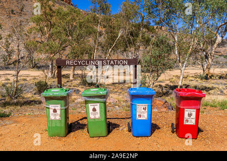 7 Okt 19. Alice Springs, Australien. Recyclingstation bei Simpson's Gap im Northern Territory. Stockfoto