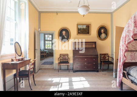 Europa, Dänemark, Møn. Blick in ein Zimmer von Schloss Liselund (sog. Liselund Gammel-Steckplatz). Stockfoto