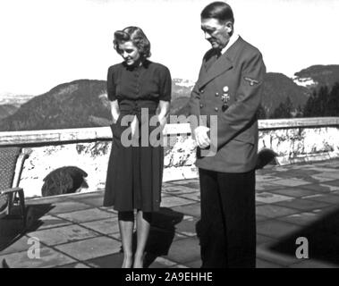 Eva Braun Sammlung (dvadvadaset) - Adolf Hitler Ca. 1941 Stockfoto