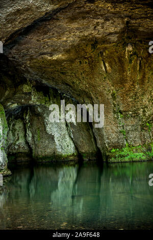 Quelle rock Stockfoto