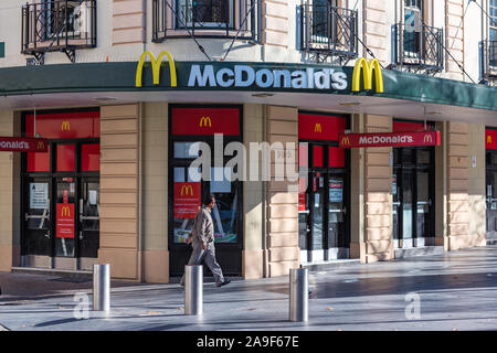 Sydney, Australien - 23. Juli 2016: Fast Food Restaurant McDonalds in Sydney Central Business District, CBD Stockfoto