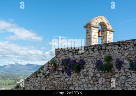 Alten venezianischen Schloß oder die Festung auf dem Hügel in wunderschönen griechischen Stadt Nafplio, Peloponnes, Griechenland Stockfoto