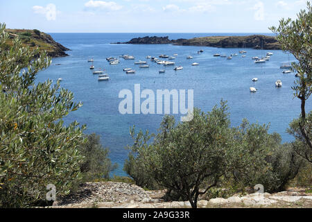 Blick auf die Bucht von Portlligat in Cadaques, Spanien Stockfoto