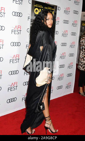 HOLLYWOOD, CA - 14. NOVEMBER: Rihanna besucht die 'Queen & Slim" Premiere auf der AFI FEST 2019 von Audi auf dem TCL Chinese Theater präsentiert am 14. November 2019 in Hollywood, Kalifornien. Stockfoto