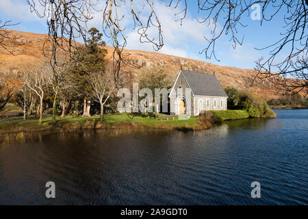 Gougane Barra, Cork, Irland. 05. November 2019. Herbstliche Farben rund um St. Finbarr Oratorium, Gougane Barra in Cork, Irland. - Gutschrift; David Stockfoto