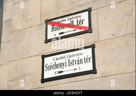 Budapest, Umbenennung des Roosevelt ter im Szechenyi Istvan ter Stockfoto