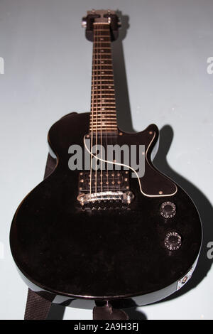 Schwarze e-Gitarre Stockfoto